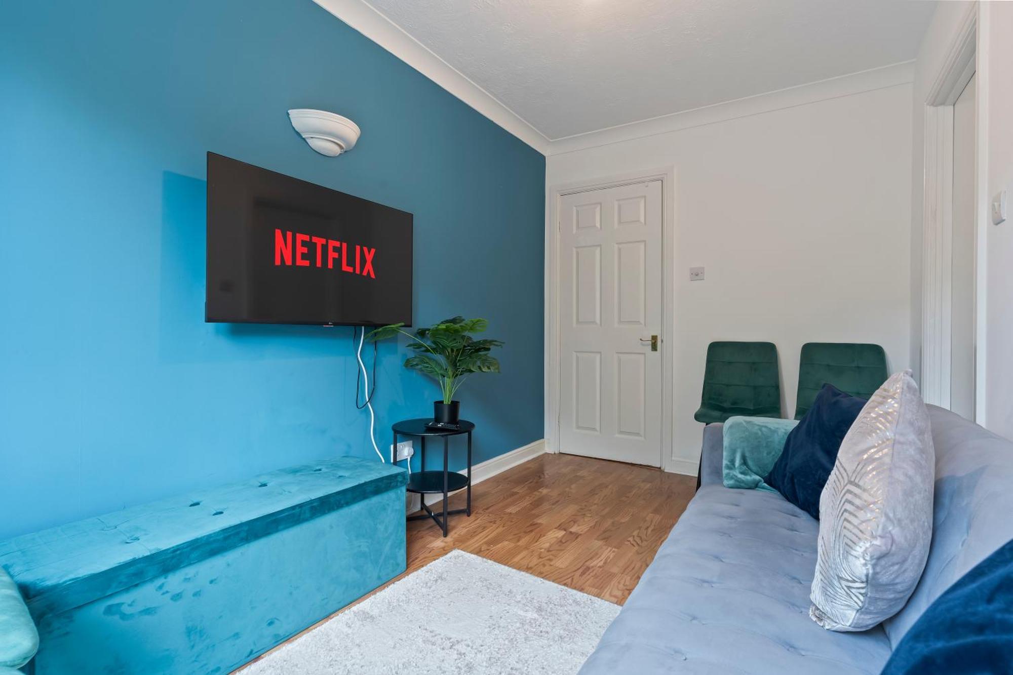 Lovely 4Br House In The City With Parking Londra Exterior foto